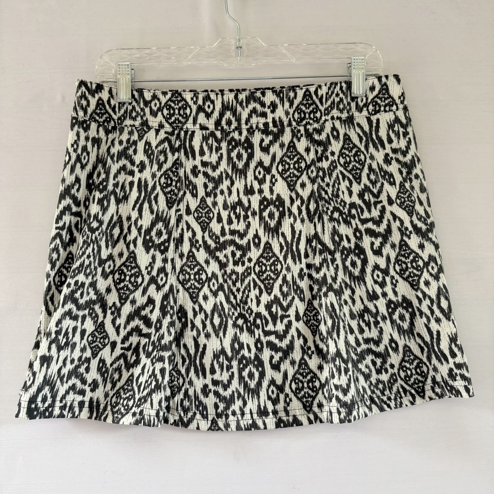 RipSkirt Hawaii Wrap Skirt‎ Black White Ikat Tribal Print Length 22 Adjustable L